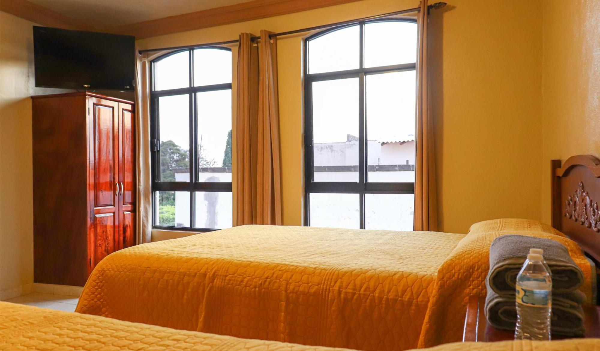 Hotel Coroneo Extérieur photo